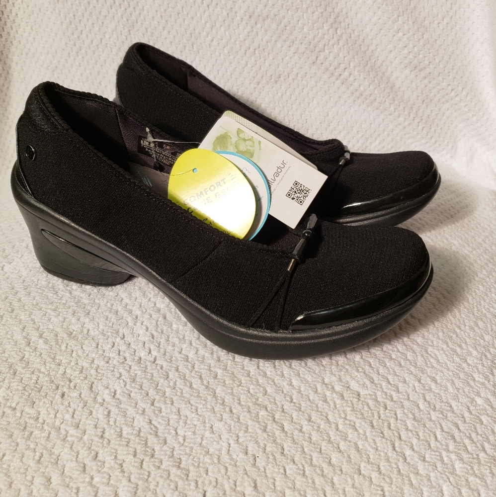 - Bzees Womens Fancy Black Shoes Size 8.5W  NWT